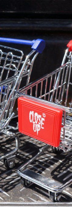 Close Up Finger Boards